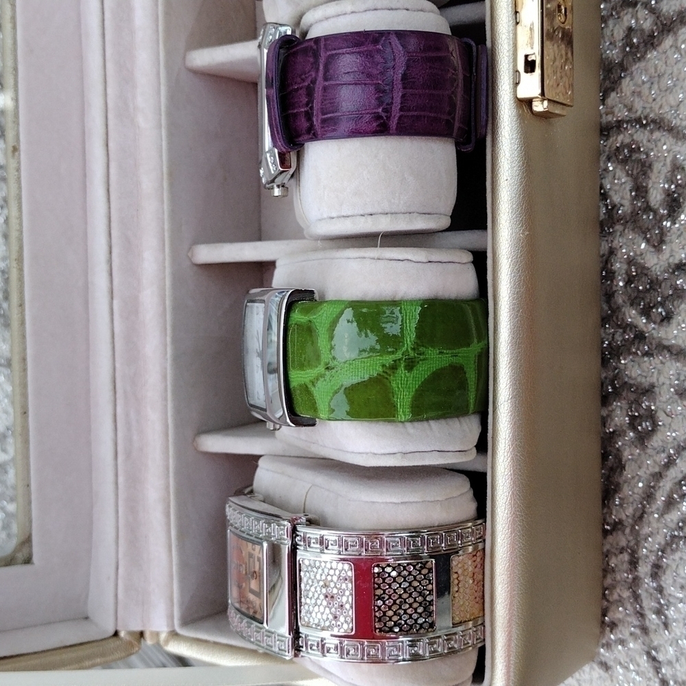 Collection of 6 Japan Movement Quartz Ladies Watches - Picture 10 of 12